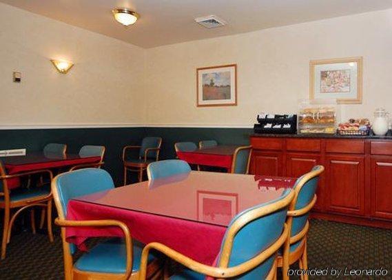 Red Carpet Inn Philadelphia Airport Lester Restaurace fotografie